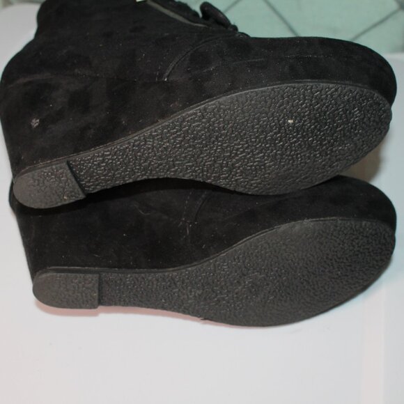 JustFab Boots Womens 9 Palma Ankle Booties Black Lace Up Round Toe Wedge *SH - Picture 8 of 8